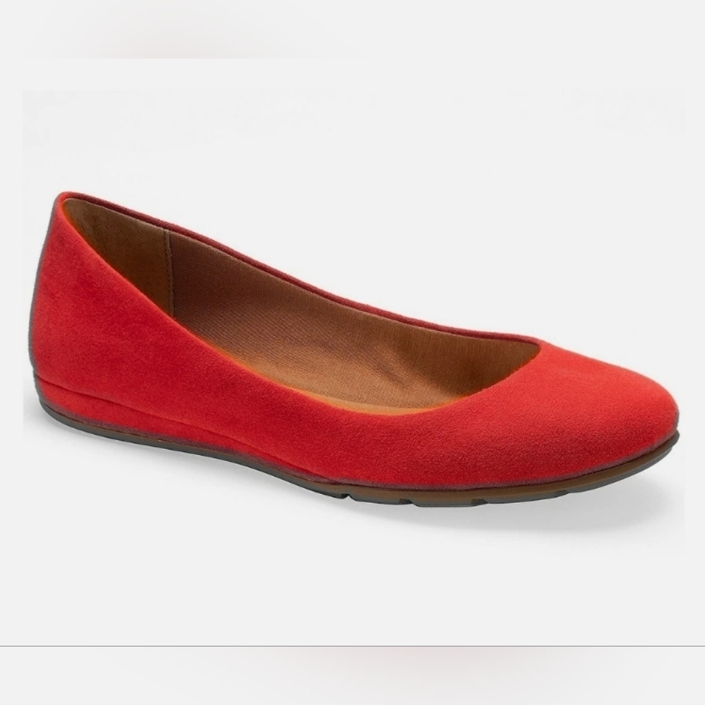 Sun + Stone Vibrant Red Women's Flats NEW 5